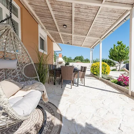 Lamar - With Heated Pool And Whirlpool