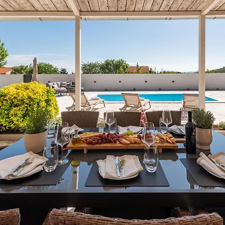 Vikendica Lamar - With Heated Pool And Whirlpool