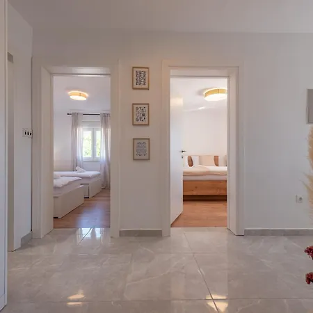 Lamar - With Heated Pool And Whirlpool Hébergement de vacances