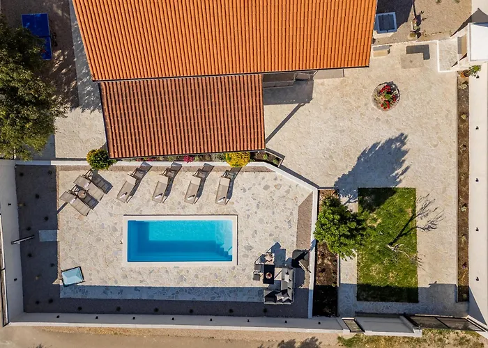 Lamar - With Heated Pool And Whirlpool *