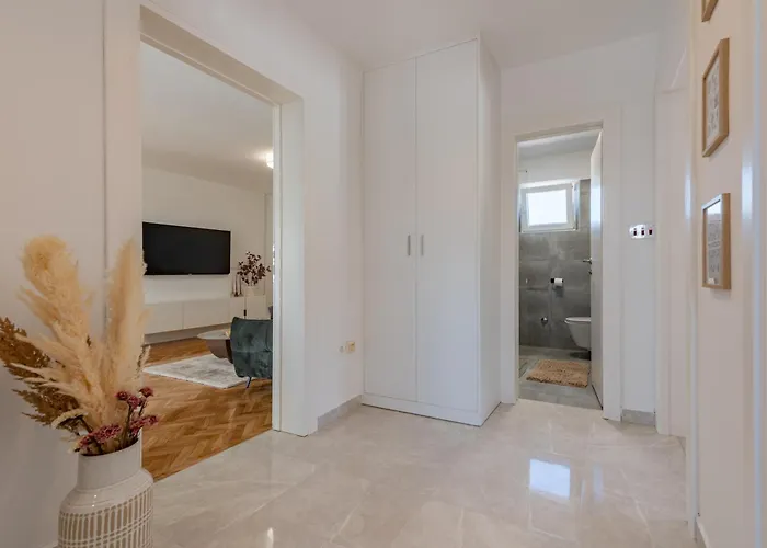 Σπίτι διακοπών Lamar - With Heated Pool And Whirlpool Rastevic