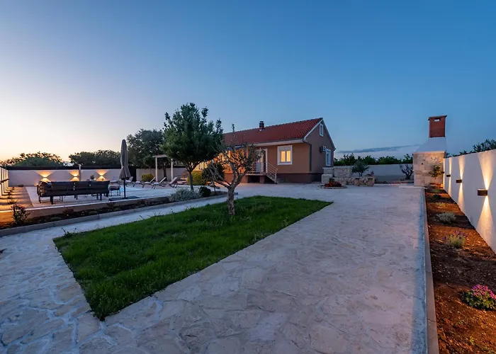 Lamar - With Heated Pool And Whirlpool Rastevic